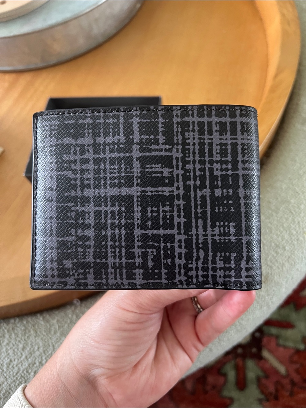 Michael Kors Black Patterned Men's Wallet with Subtle Logo - Picture 2 of 6